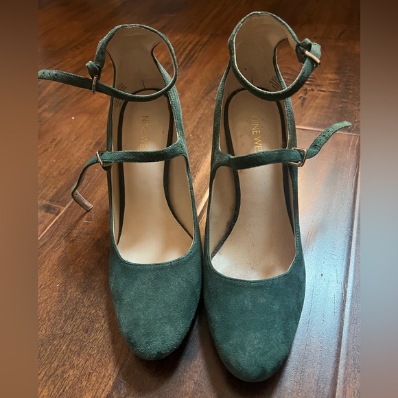 Nine West Hannley Mary Jane Strappy Pump size 8 double strap 3.3” green - Picture 2 of 8